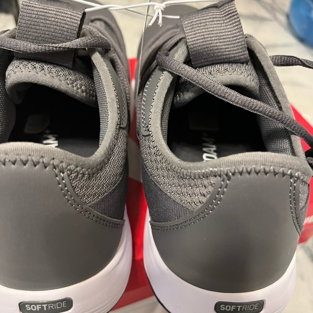 Puma Gray Athletic Sneakers new shoes - Picture 5 of 9